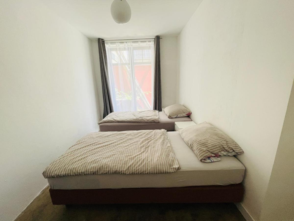 Zentrale Ruhige Ferienwohnung In Берлін Екстер'єр фото